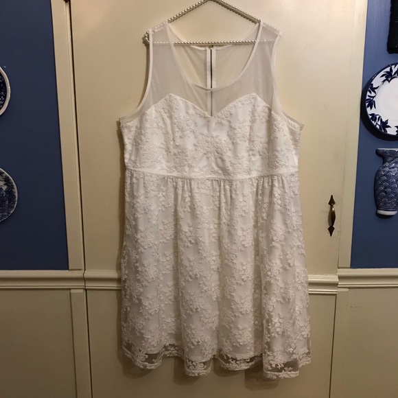 torrid Dresses & Skirts - Torrid White Lace Fit and Flare Dress Size 22